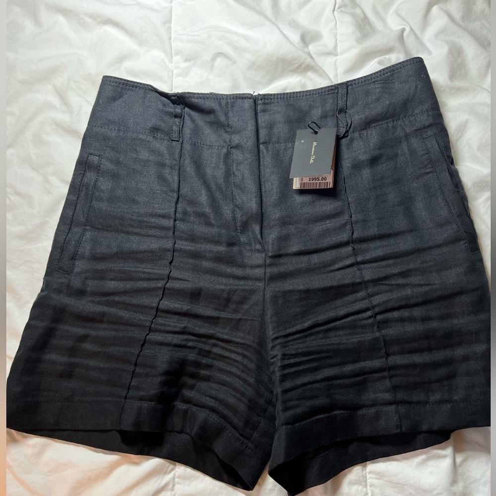 Massimo Duttj short